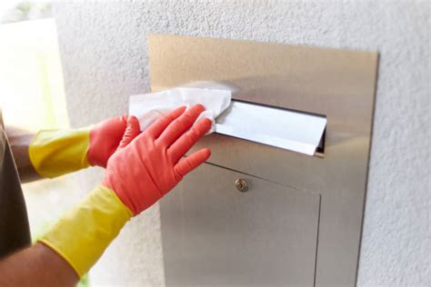 numail letterbox cleaning